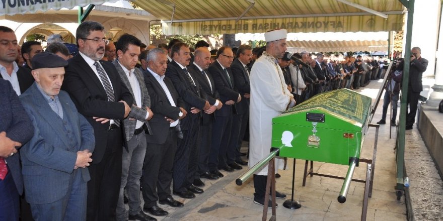 Afyonkarahisar Belediye Başkanı Mehmet Zeybek ve ailesinin acı günü