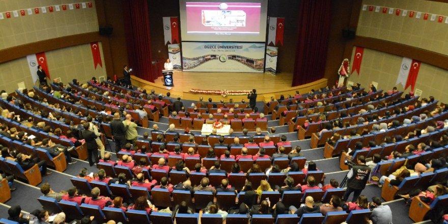 Düzce Üniversitesi 2019-2020 akademik yılı açılış töreni gerçekleştirildi