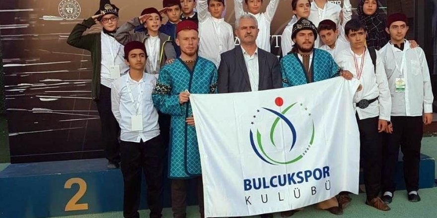 Bulcukspor geleneksel okçulukta kupa beyi