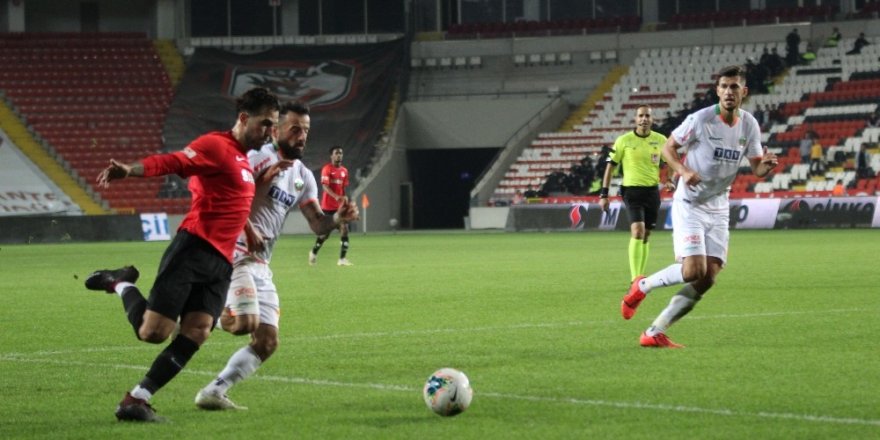 Süper Lig: Gaziantep FK: 1 - Alanyaspor: 1 (Maç sonucu)