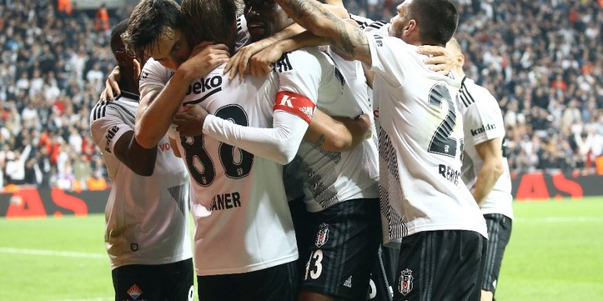 Beşiktaş, yeni evinde Galatasaray’a yenilmiyor