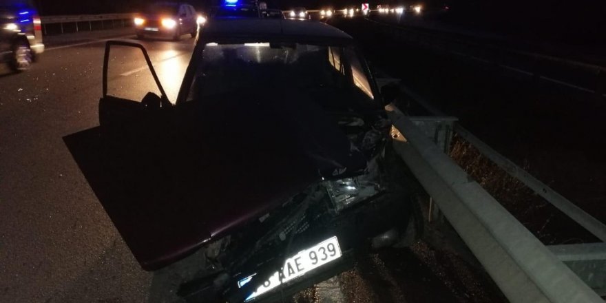 ‘253 promil’ alkollü sürücü bariyere çarptı: 2 yaralı