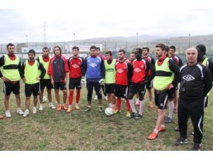 İlkadımlı Sporculara Yönetimden Tatlı Dopingi