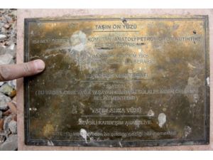 Rus Komutana Ait Anıt Mezar İçin Söz Belediye Meclisi'nde