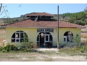 Recep İvedik'in Karaambar Kamyoncular Derneği Kapandı
