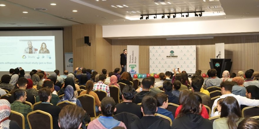 Konya Bilim Merkezi Devfest’e ev sahipliği yaptı