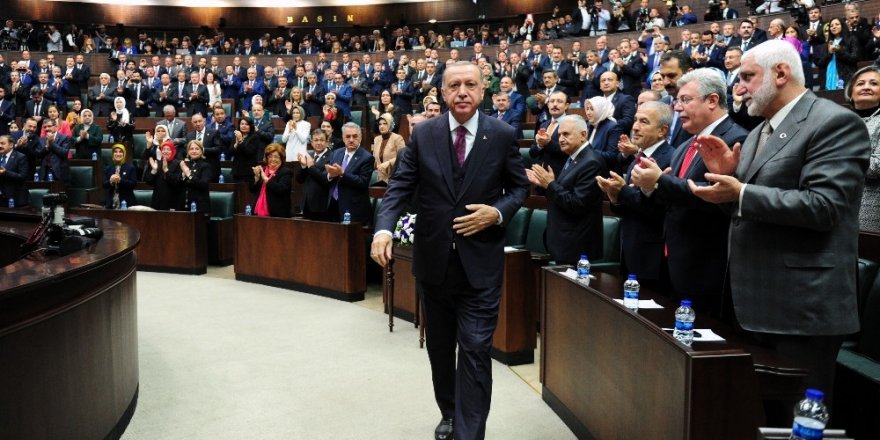 Cumhurbaşkanı Erdoğan: “Densizlik düzeyine varan söz ve davranışlara arkadaşlarım gereken cevabı veriyorlar”