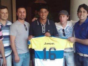 Jardel yeniden sahalarda