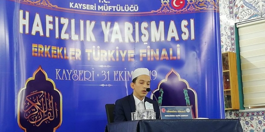 ‘Türkiye Erkekler Hafızlık Yarışması’ finali Kayseri’de Başladı