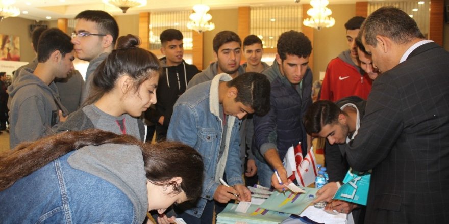 Elazığ’da öğrenciler üniversiteleri tanıyor