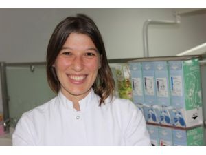 Estetik Kaygısı Fazla Olanlara Görünmeyen Diş Telleri