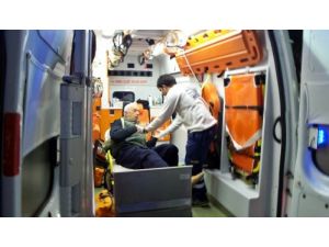 Sapanca'da Trafik Kazası: 1 Yaralı