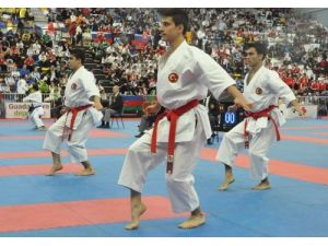 Karate'de Milliler Finale Kaldı