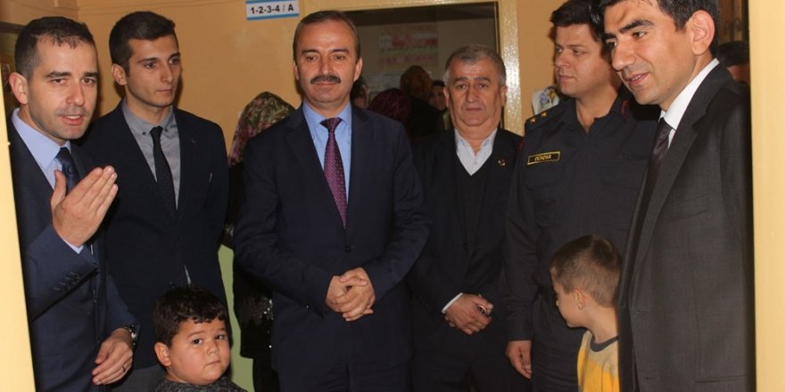 Coburlar Mehmet Ali Yılmaz İlkokulu’nda "Gökkuşağı Etkinlik Sınıfı" açıldı