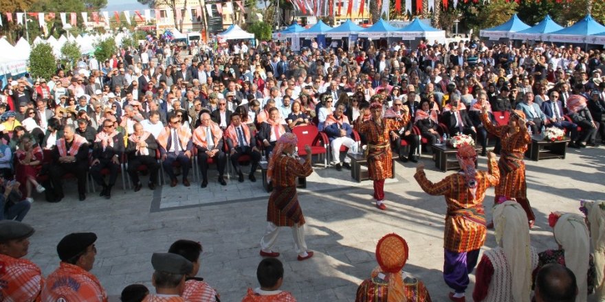 Milas, zeytin ve zeytinyağıyla şenlendi