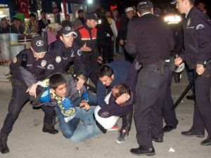 Maç Öncesi Çıkan Olaylarda Bir Kişi Yaralandı