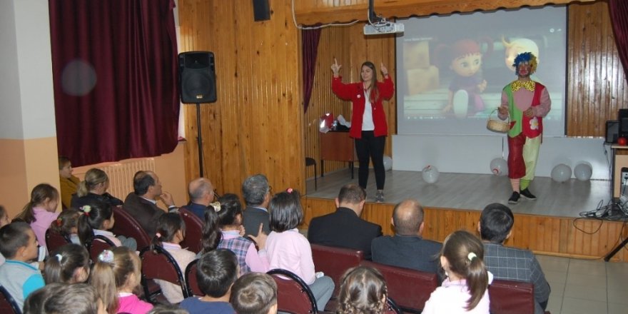 Türk Kızılay Bursa Şubesi’nden eğitime tam destek