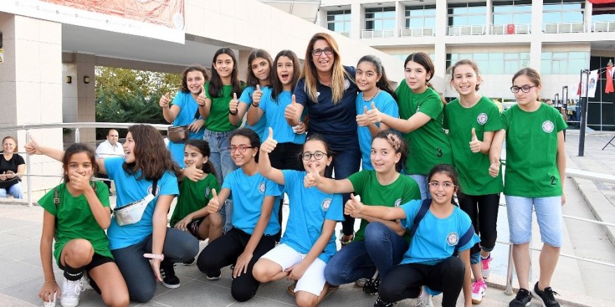 Mersin Büyükşehir Belediyesi Gençlik ve Spor Kulübü 18 branşta hizmet veriyor