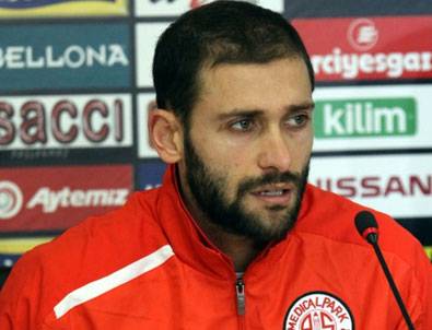 Mehmet Sedef hastaneye kaldırıldı