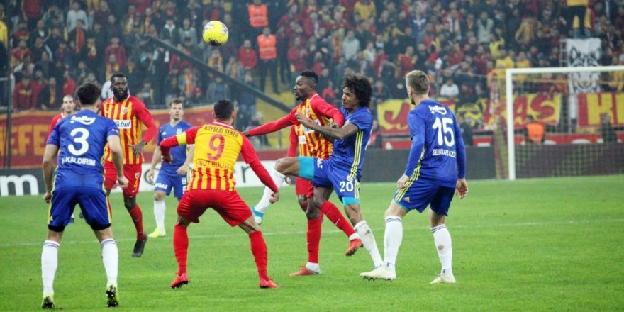 Kayserispor Fenerbahçe’yi güldürmüyor