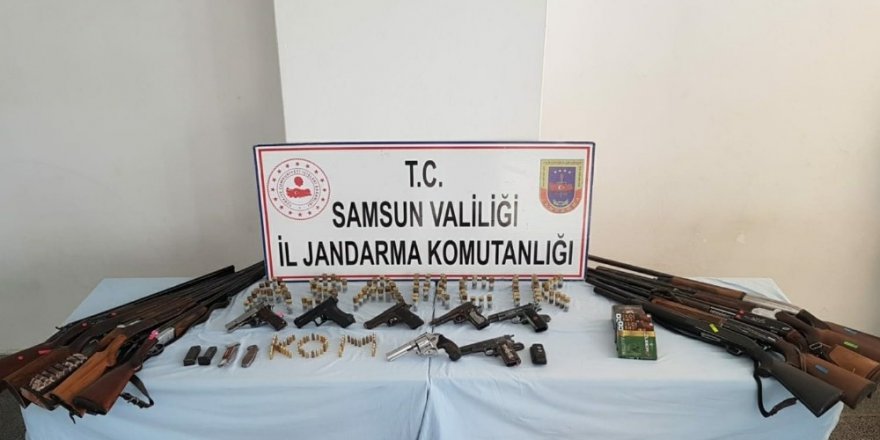 Samsun’da jandarmadan kaçak silah operasyonu: 6 gözaltı