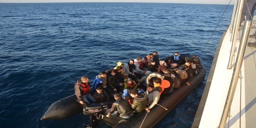 İzmir’de 72 kaçak göçmen yakalandı