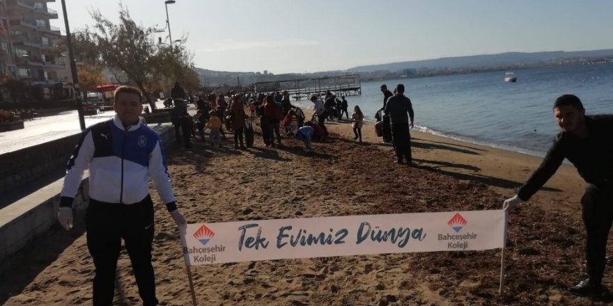 Bahçeşehir Koleji Türkiye’nin en büyük kıyı temizleme hareketini gerçekleştirdi