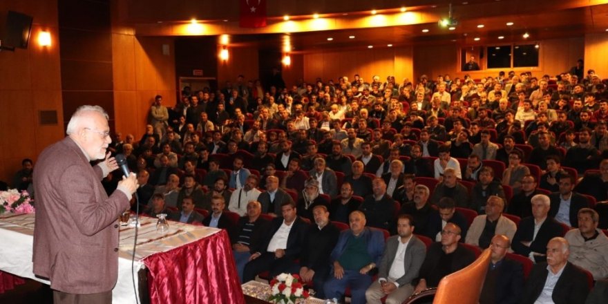 Kahta’da ‘Dünden Bugüne Müslümanlar’ konferansı düzenlendi