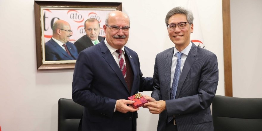 Singapur Büyükelçisi Jonathan Tow’dan ATO’ya ziyaret