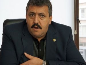'Hükümet Evlerden Önce Kız Erkek Yan Yana Yaptırdığı Pansiyonları Ayırsın'
