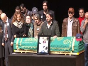 Savaş Ay'ın vasiyeti herkesi ağlattı