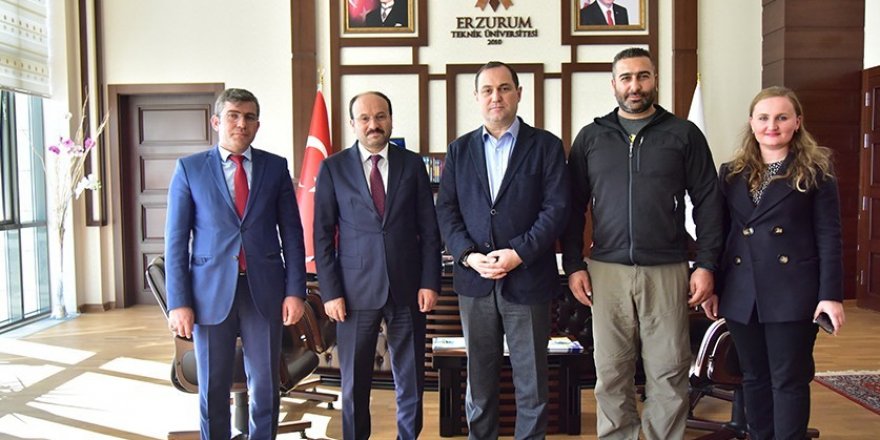 Gürcistan Büyükelçisi George Janjgava, ETÜ Rektörü Prof. Dr. Bülent Çakmak’ ı ziyaret etti