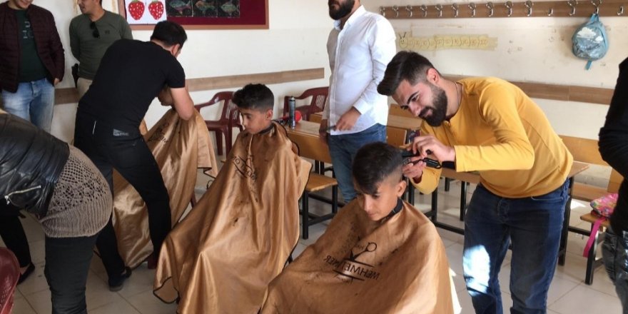Köy okullarındaki çocuklara ücretsiz saç bakımı