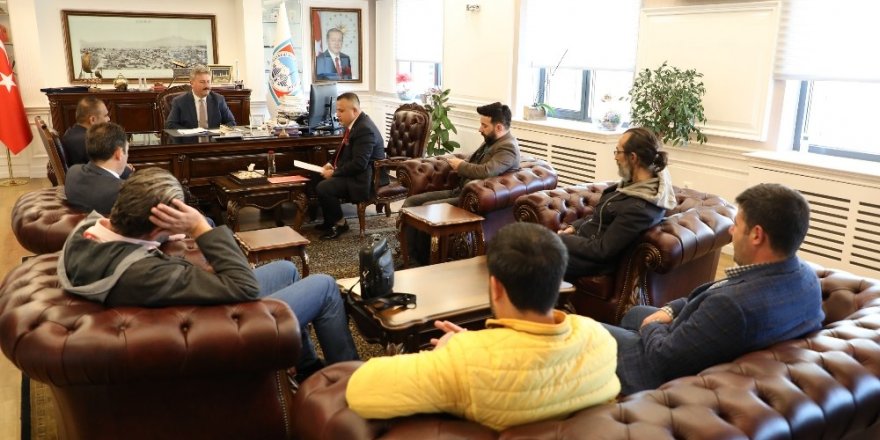 Başkan Palancıoğlu internet gazetecileri ile bir araya geldi