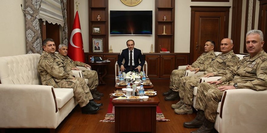 Jandarma Genel Komutanı Orgeneral Arif Çetin Bayburt Valiliği’ni ziyaret etti