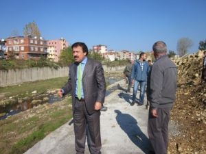 Ünye'de Alternatif Yolda Başlatılan Çalışmalar Devam Ediyor