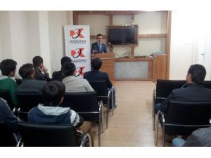 Kasgiad Üniversitelilere Çalışma Hayatını Anlatacak