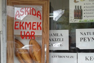 Ilgın'da "Askıda Ekmek" uygulaması