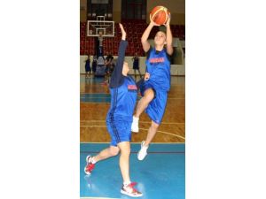 Adana Botaş, Dynamo Kursk Maçı Hazırlıklarını Sürdürüyor