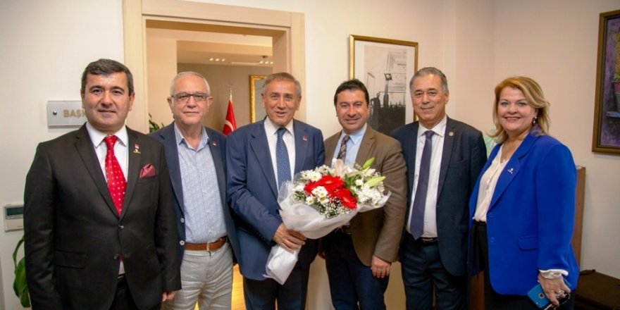 CHP Genel Başkan Yardımcısı doğum gününü Bodrum’da kutladı