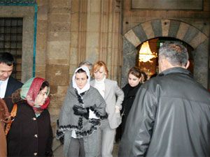 Bakan Çubukçu, Mevlana Müzesi’ni ziyaret etti
