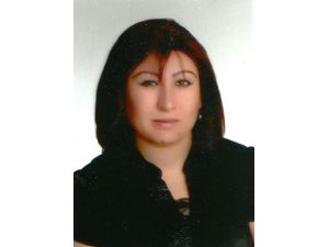Öğretmenler Okul Yolunda Kaza Yaptı: 1 Ölü 2 Yaralı
