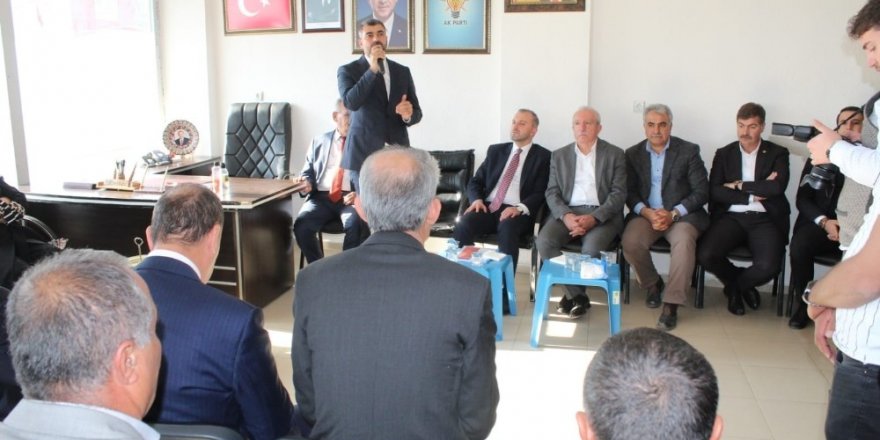 AK Parti Teşkilatlardan Sorumlu Genel Başkan Yardımcısı Kandemir’den Mardin teşkilatlarına tam not