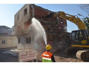 Osmangazi'de Kamulaştırılan 3 Ev Yıkıldı