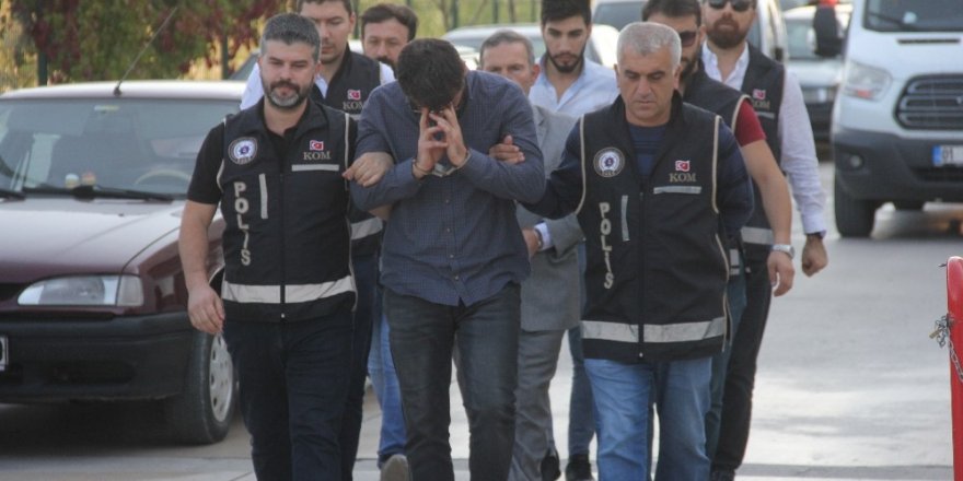 Adana’da FETÖ operasyonunda 2 kişi tutuklandı