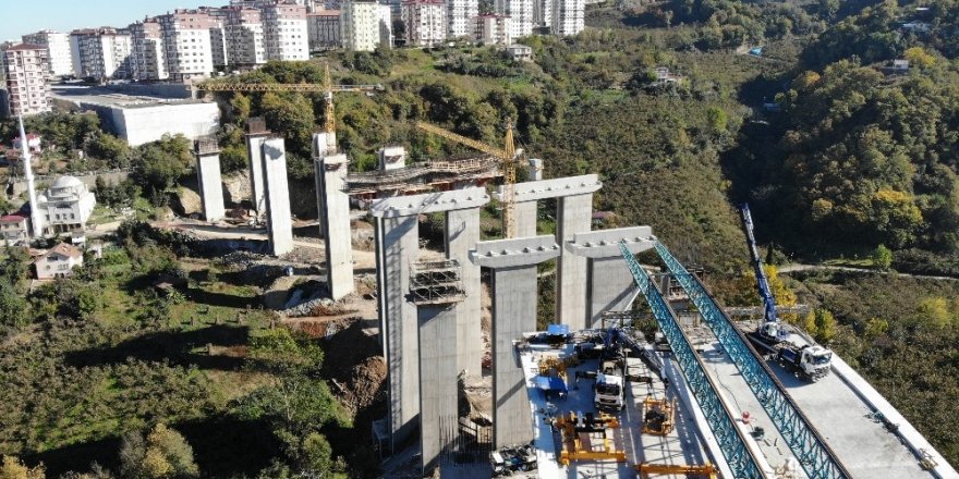 Türkiye’nin maliyeti en yüksek şehir içi yol inşaatlarından biri olarak gösteriliyor