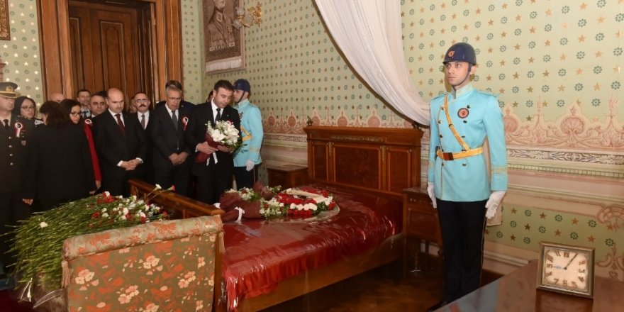 Başkan Akpolat, Dolmabahçe Sarayı’nda Atatürk’ü anma törenine katıldı