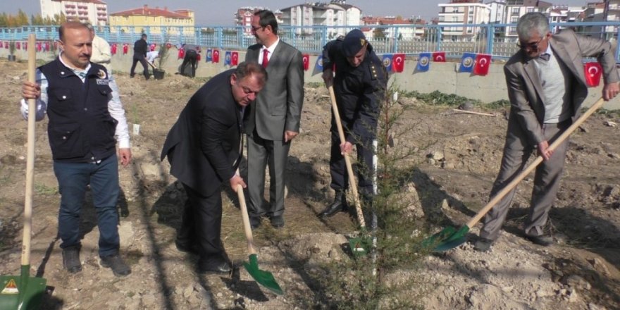 Beyşehir’de şehit uzman onbaşı anısına fidan dikildi