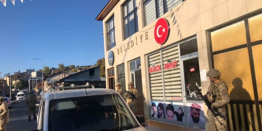 Tunceli’de terörden ceza alan belde başkanı görevden uzaklaştırıldı