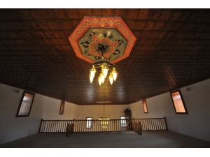 Yangında Zarar Gören Tabakhane Camii Restore Edildi